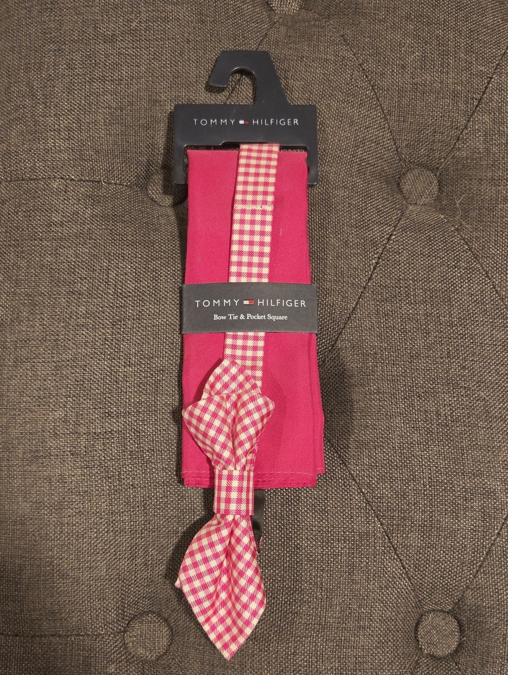 Tommy Hilfiger Bright Pink Gingham Bow Tie & Pocket Square Set